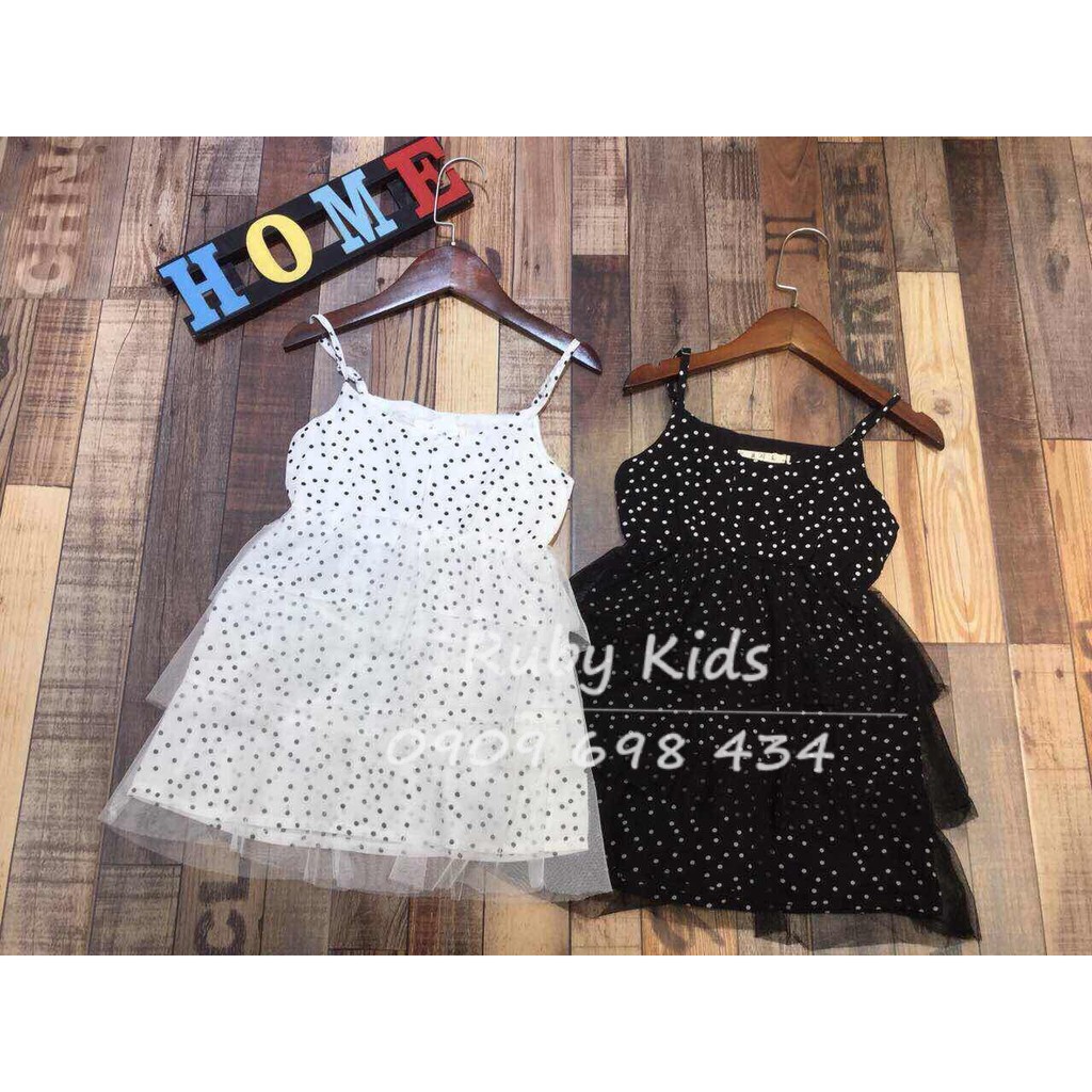 Đầm chấm bi trắng