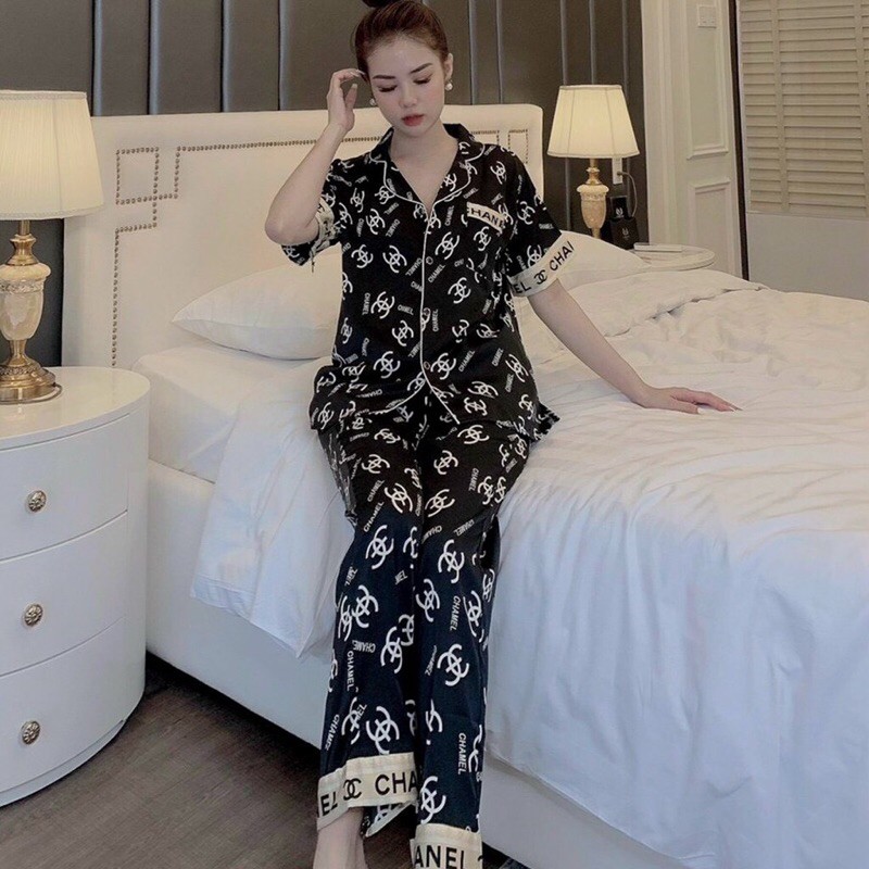 Bộ pijama, đồ bộ ngủ lụa gấm cao cấp mềm mịn, không xù,hoạ tiết chữ sang chảnh, độc lạ