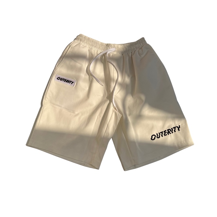 Quần Short Kaki Nam Lưng Thun Thêu Chữ mẫu OUTERITY màu đen và trắng