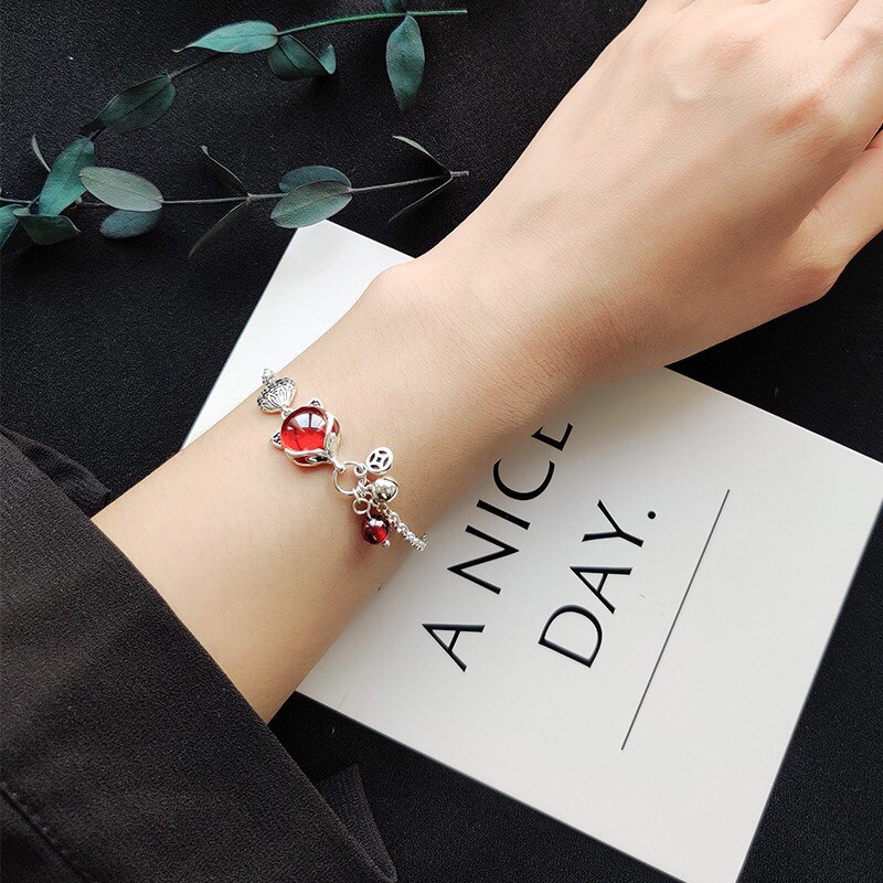 LẮC HỒ LY ĐÁ ĐỎ GARNET** BẠC 925