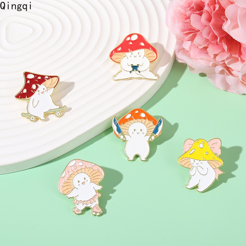 Ghim cài áo Miss Zoe hình cây nấm hoạt hình dễ thương