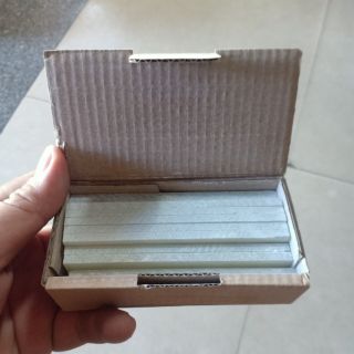 PHẤN ĐÁ HỘP 27 VIÊN