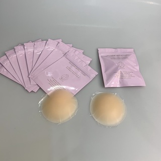 Miếng dán ngực tàng hình