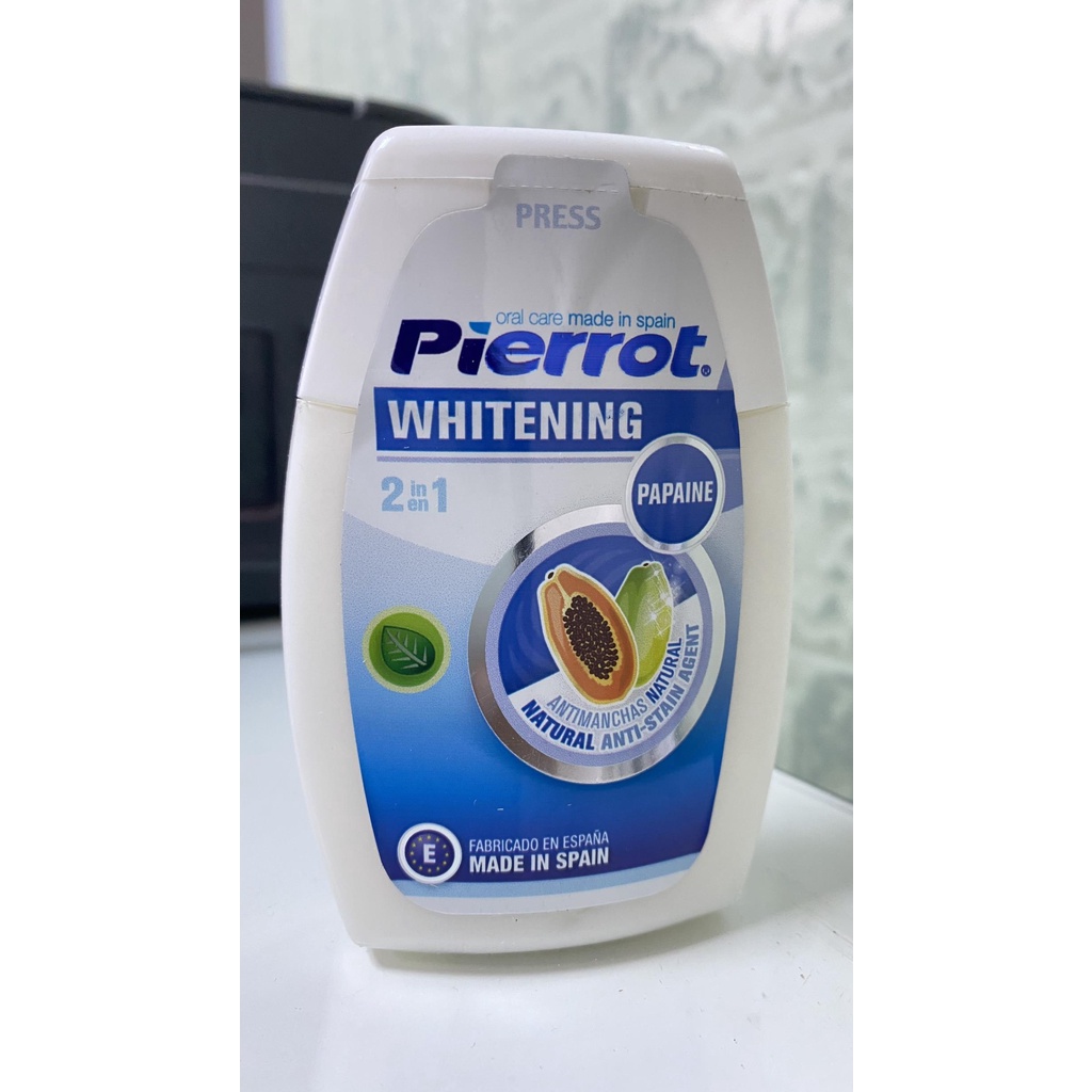 Kem đánh răng làm trắng răng 2 trong 1 Pierrot.Chiết xuất quả đu đủ làm sạch nhanh