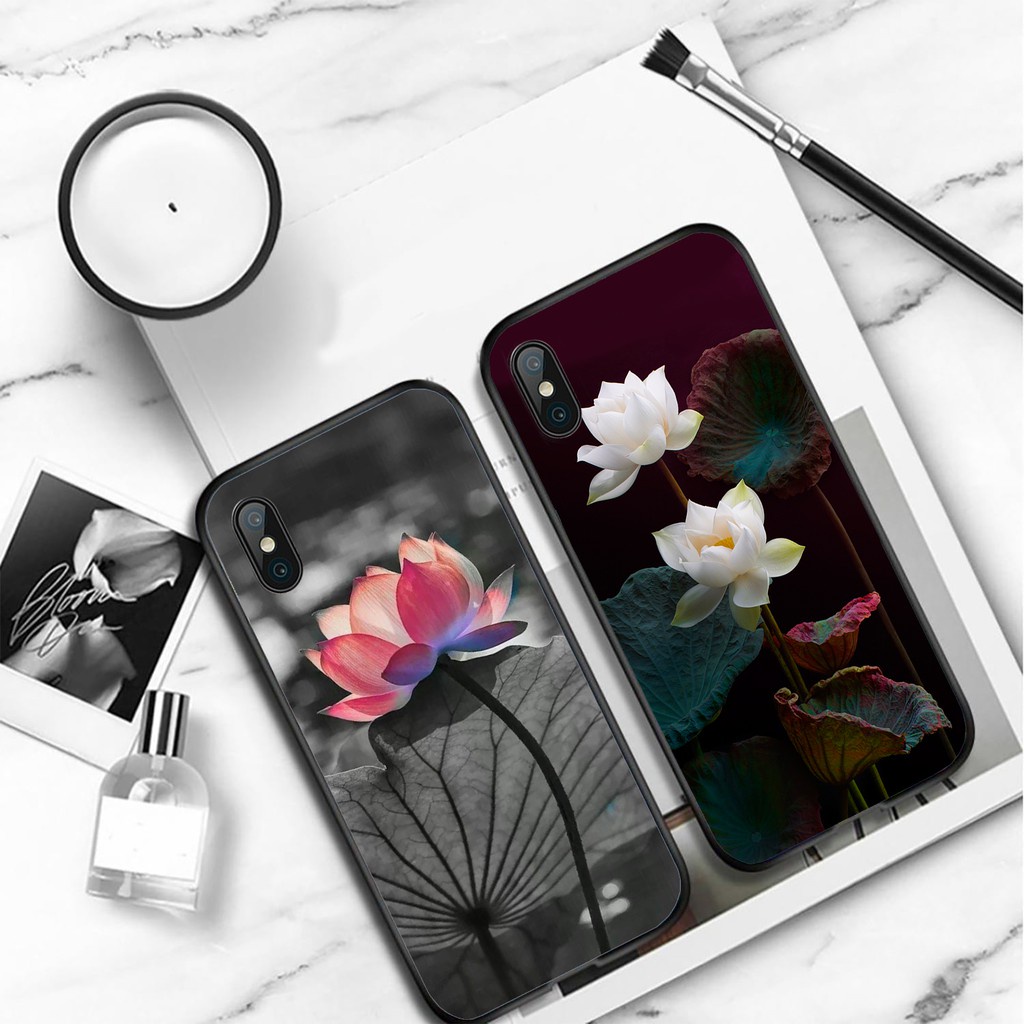 Ốp iPhone Mặt Kính Nano Dẻo - Hoa Sen Nổi Bật