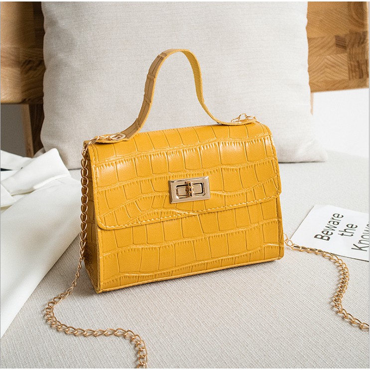 TÚI ĐEO CHÉO MINI DÂY XÍCH VÂN CÁ SẤU SIÊU XINH FASHION& BAG 2021 KDR-TDC360 KODOROS