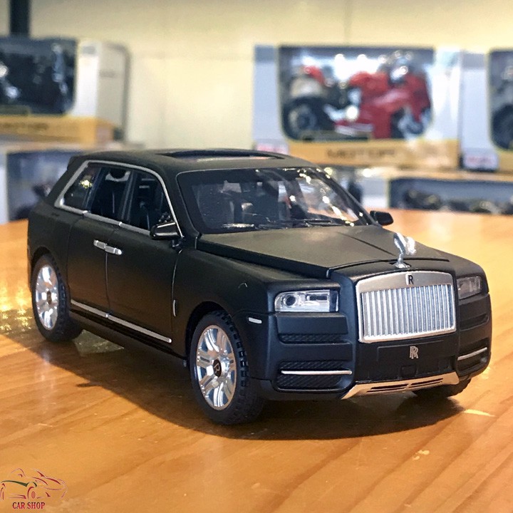 Mô hình xe ô tô Rolls-Royce Cullinan tỉ lệ 1:32 màu đen