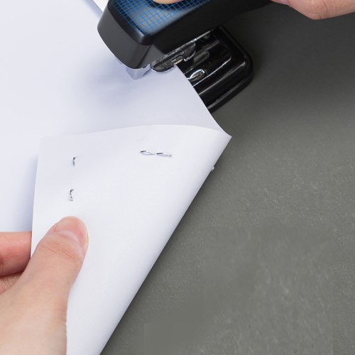 Dập ghim DELI 0414, 0414s, 0434 xoay 3 chiều bấm giữa trang vở 25-50 tờ - Góc nhỏ Aki