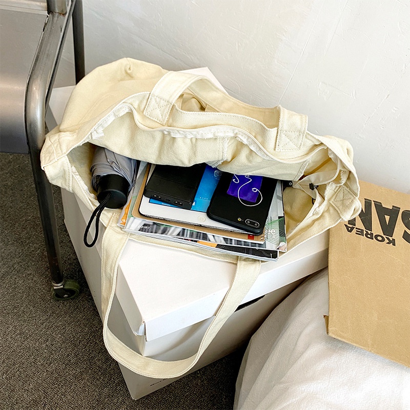 Túi đeo chéo vải giả denim đựng vừa laptop 14 inch thiết kế độc lạ