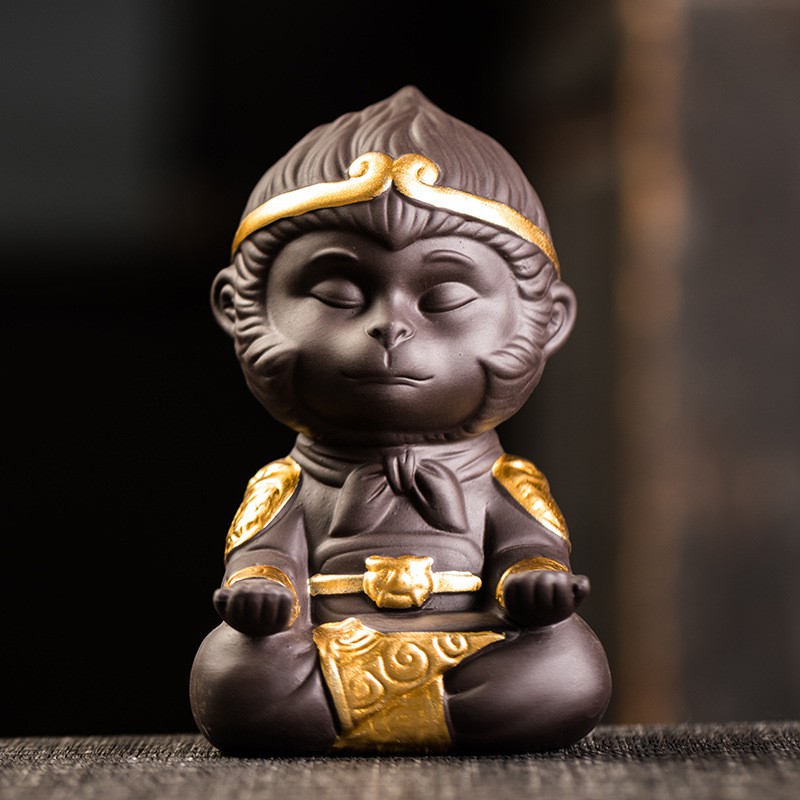 Tượng Khỉ (Mỹ Hầu Vương) - Gốm sứ Tử Sa Cao Cấp - Thủ Công size L (12.5cm) - Gậy như ý Thép mạ đồng