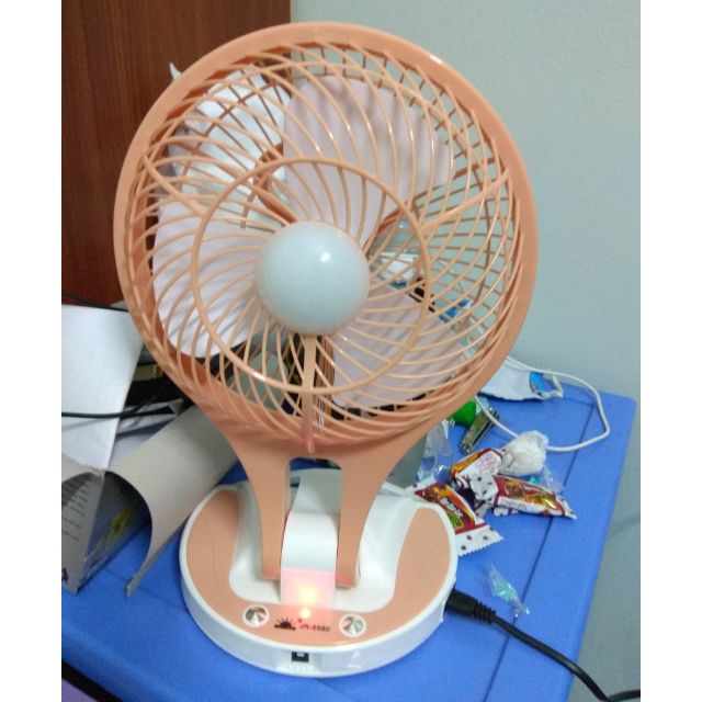 Quạt tích điện Mini Fan