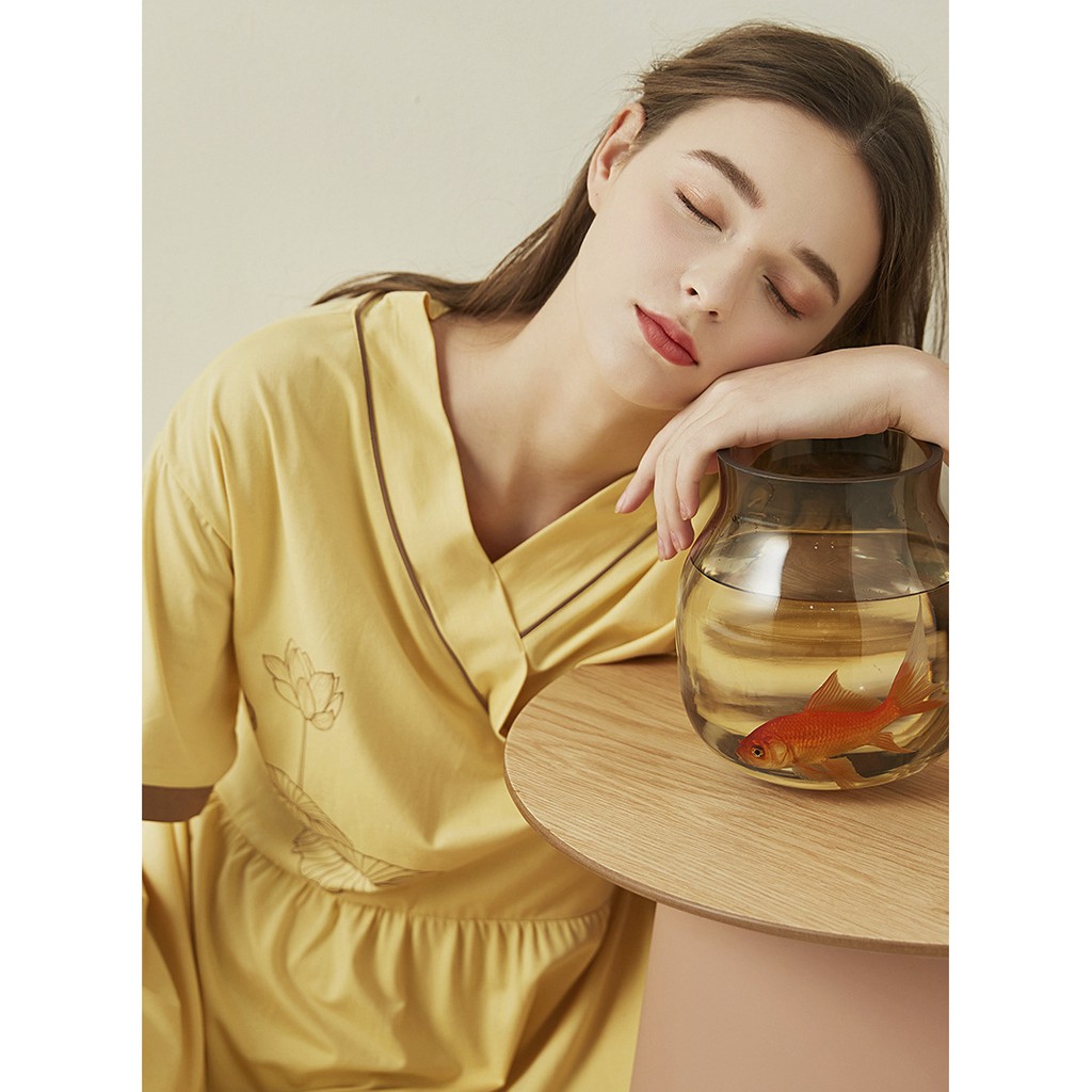 Đầm bầu dáng rộng hoa sen bamboo cotton dệt kim cao cấp Snugg SNU2069