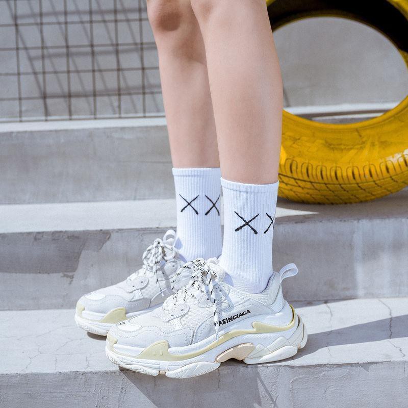 Tất nữ cao cổ ulzzang màu đen trắng dễ phối trẻ trung chất cotton dày dặn mềm mại TC11 - mijusa