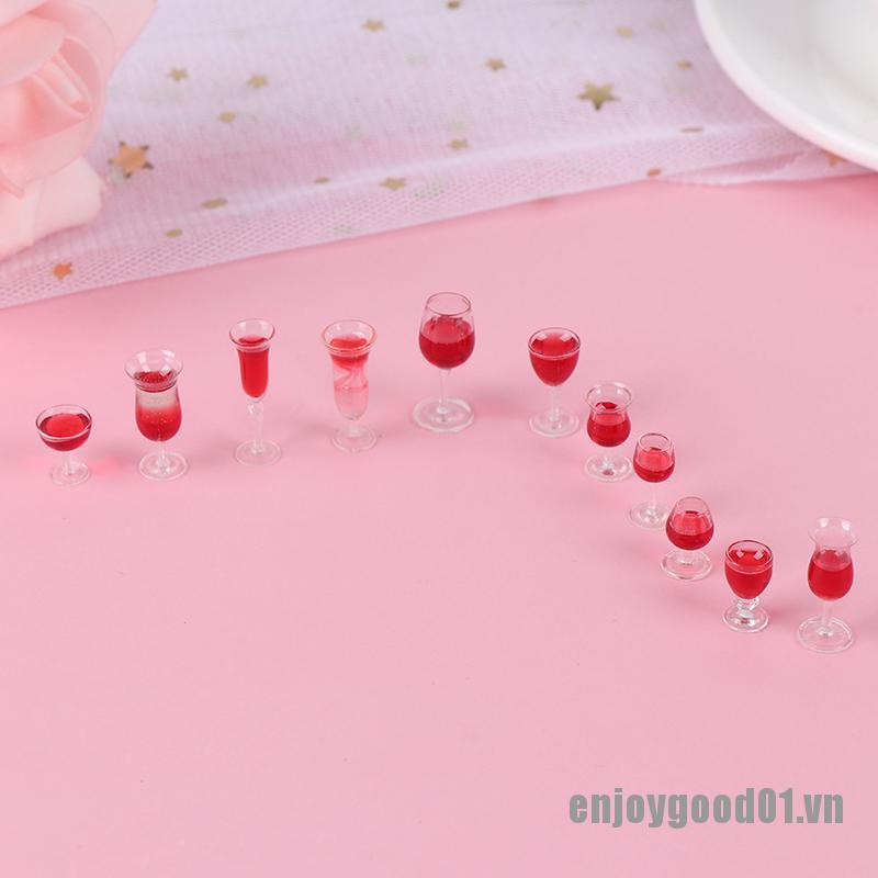 Mô Hình Ly Rượu Mini Tỉ Lệ 1 / 12 Trang Trí Nhà Búp Bê