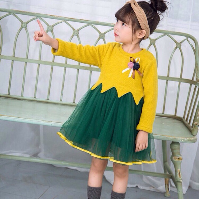 Váy dạ len lót nỉ ấm cho bé gái