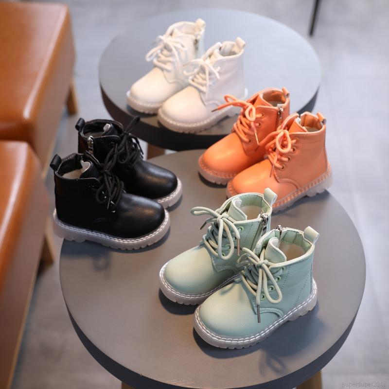 Giày boot cổ cao phong cách thời trang cho trẻ em