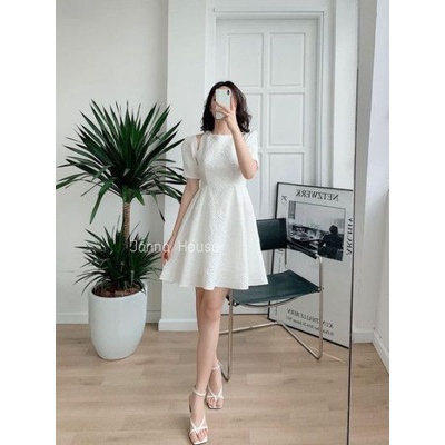 Váy xốp hoa cổ tròn cộc khoét vai