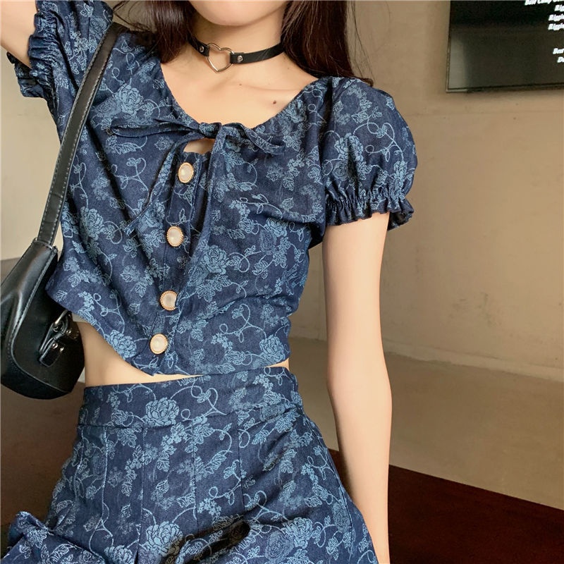 Set Áo Sơ Mi Ngắn Tay Thiết Kế Mới Mùa Hè Kèm Chân Váy Xếp Ly Dành Cho Nữ 2022