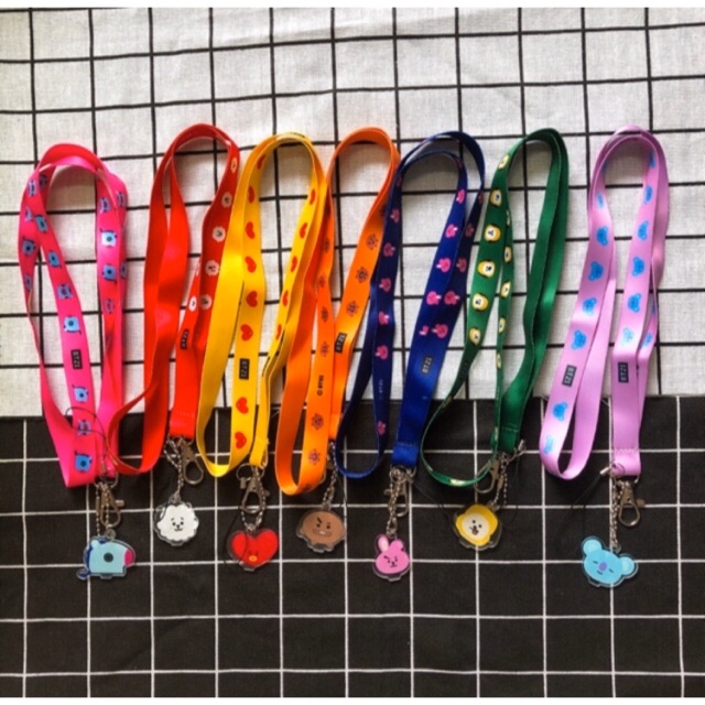 Dây strap đeo thẻ BT21