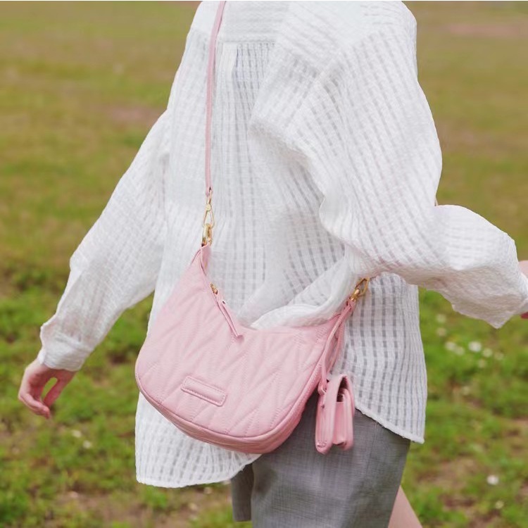 Túi Đeo Chéo Họa Tiết Ca Rô Thời Trang Thanh Lịch Dành Cho Nữ