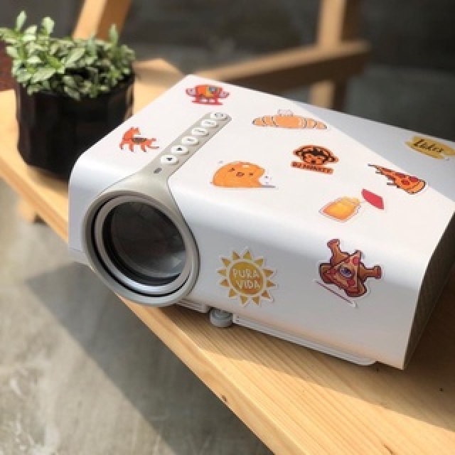 (BH 1 đổi 1 ) Máy chiếu mini YG530 kết nối không dây chính hãng LEJIADA - Tặng Kèm Sticker + Dây HDM