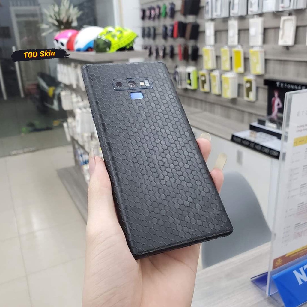 Miếng dán skin Honeycomb Samsung S22 / S22 Plus / S22 Ultra cao cấp