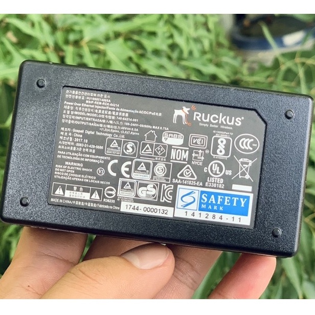 ✔️ Nguồn POE RUCKUS 48V 0.5A Gigabit CẤP NGUỒN CHO WIFI ARUBA - AEROHIVE - UNIFI - RUCKUS ,,,