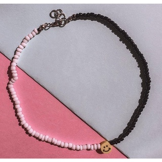 Vòng đeo cổ handmade phong cách Cruella cas tính trắng đen hạt icon mặt cười