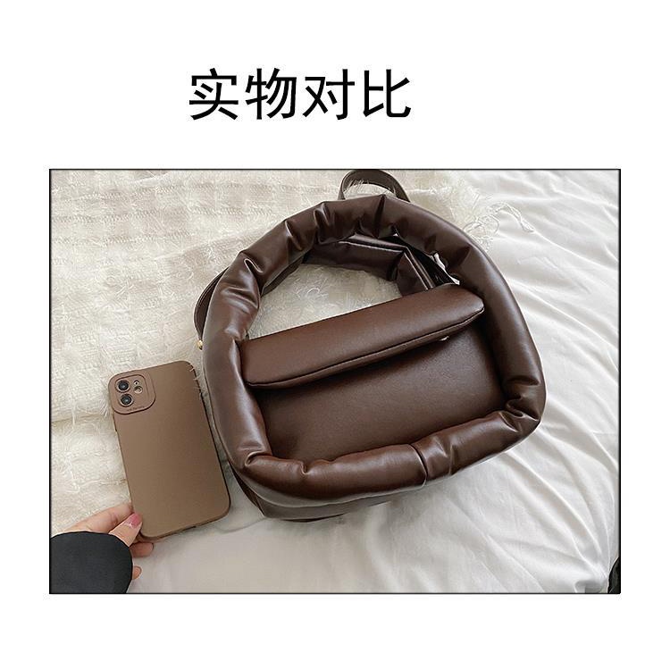 Túi Xách Thời Trang Mùa Thu 2022 Mềm Mại Phong Cách Retro Dành Cho Nữ