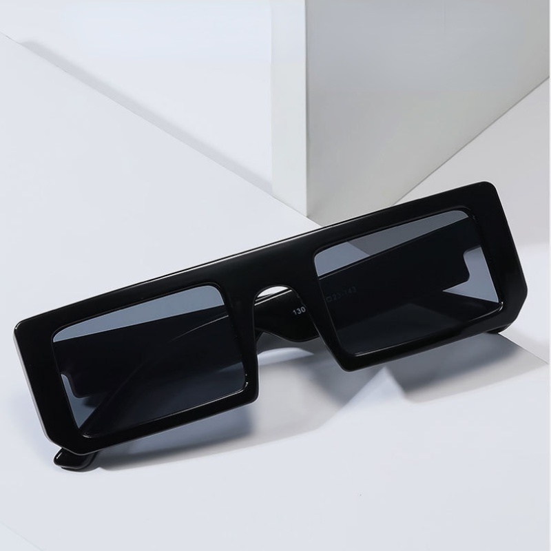 Kính mát gọng chữ nhật phong cách retro thời trang