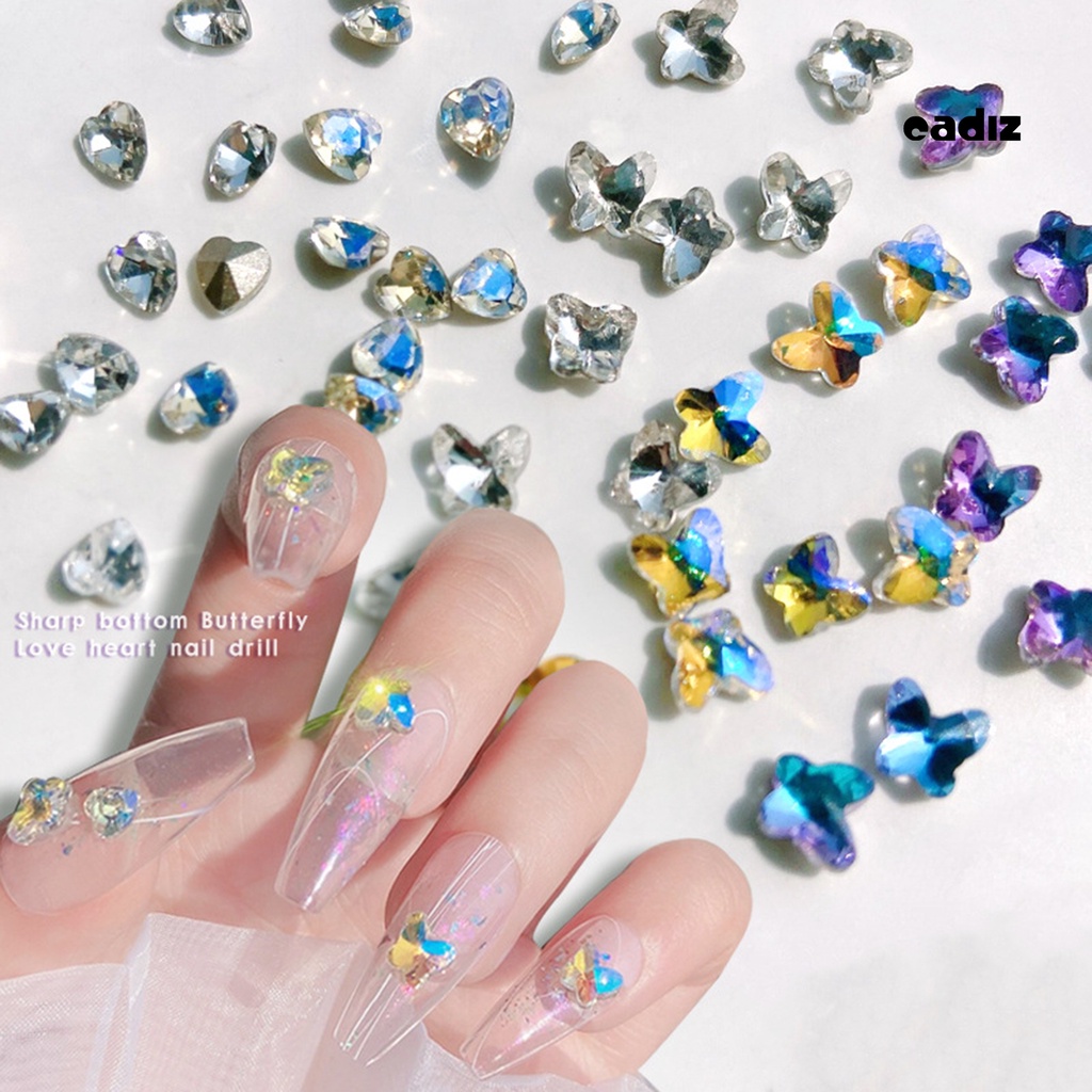 Set 10 Phụ Kiện Trang Trí Móng Tay Hình Trái Tim 3D Màu Sắc Rực Rỡ