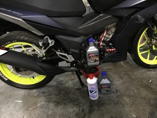 Nhớt Amsoil 4t Performance 10w40 (Có chiết lẻ)