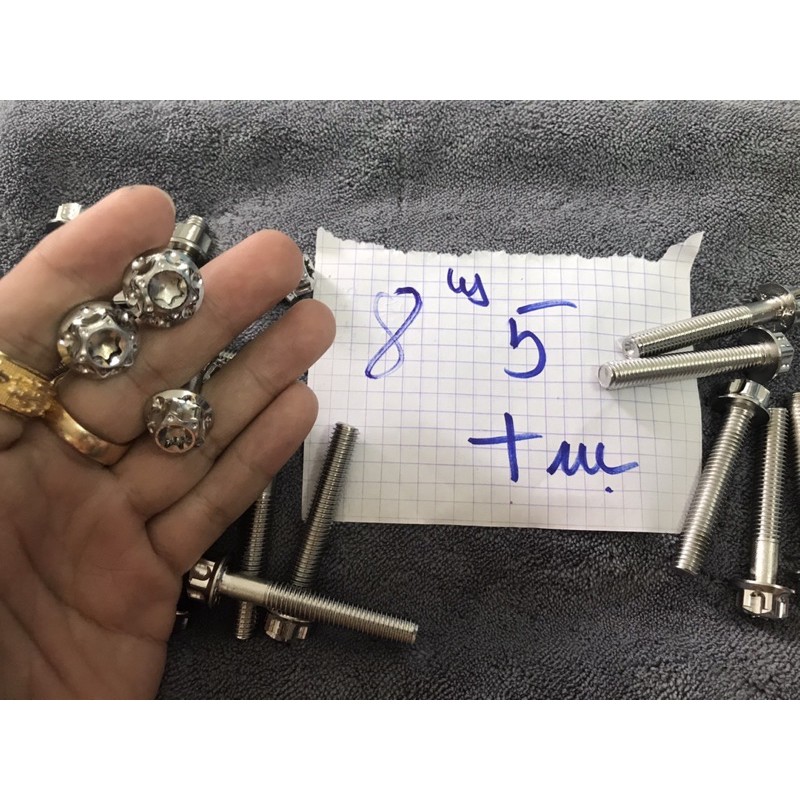 ỐC SALAYA INOX 304 SIZE 8ly5 đầu trụ siêu sáng