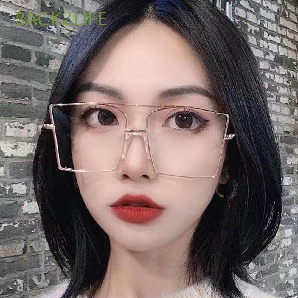 Kính Mát Gọng Vuông Chống Bức Xạ Và Ánh Sáng Xanh Phía Sau 2Life