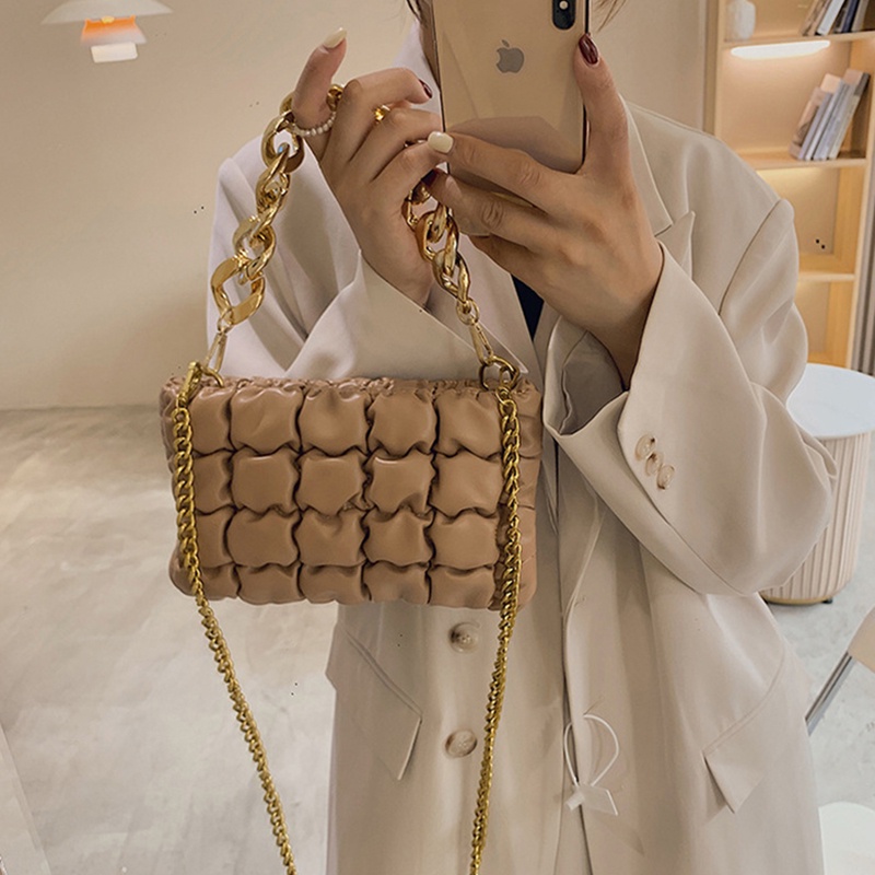 Túi đeo chéo IELGY hình vuông nhỏ phối dây xích dày nhiều màu lựa chọn cho nữ