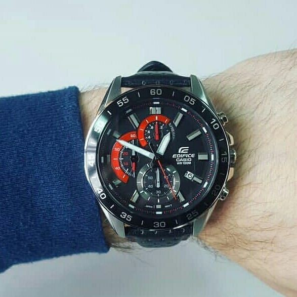 Đồng Hồ Nam Casio Edifice EFV-550L-1AV Dây Da Thật - Nền Mặt Màu Đen - Chính Hãng , bảo hành 12 tháng