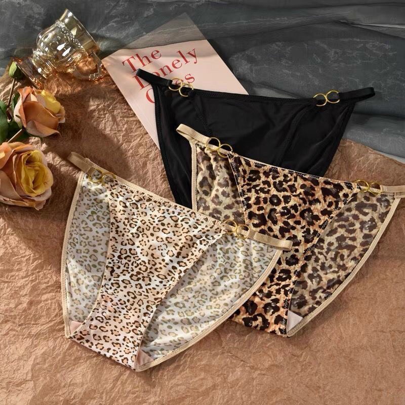 Quần Lót Nữ - Quần Lót Đúc Su da beo thiết kế Khuy Lỗ dây hông sexy quyến rũ C36