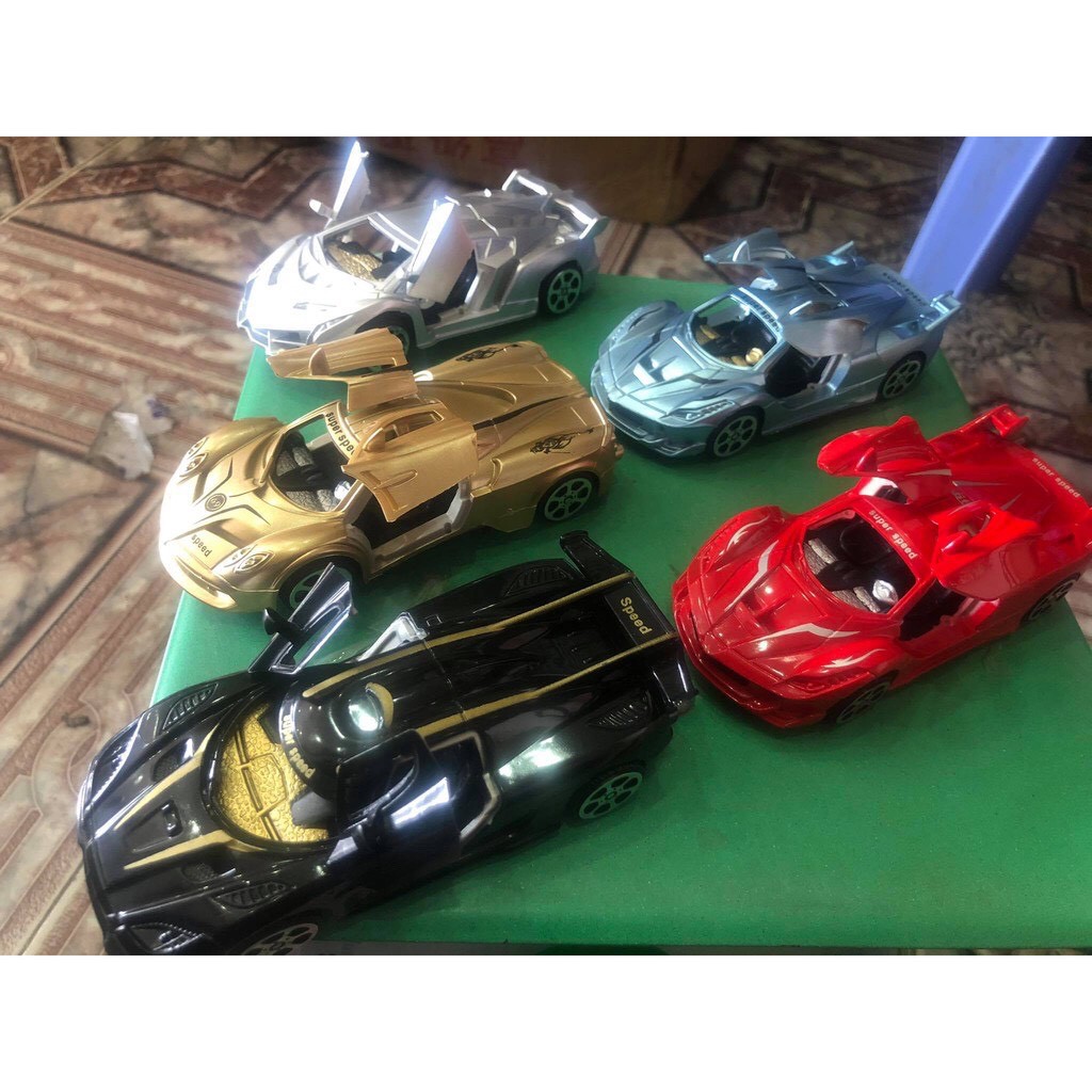 Trang Trí Bánh Sinh Nhật Bánh Kem - 1 ô tô siêu xe