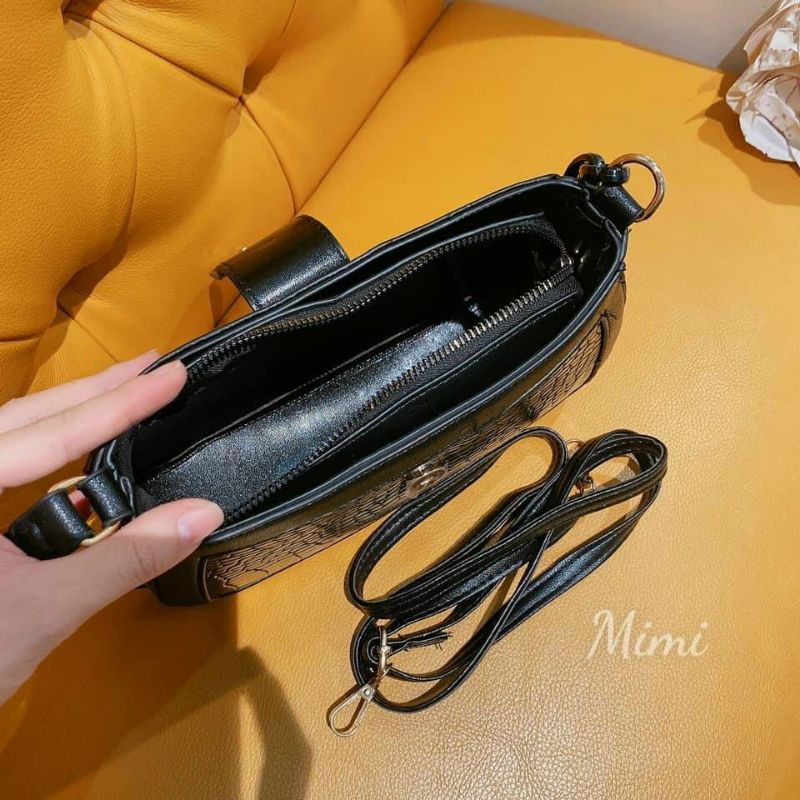 [Mã FAMAYWA2 giảm 10K đơn từ 50K] túi xách nữ đeo vai khóa | BigBuy360 - bigbuy360.vn