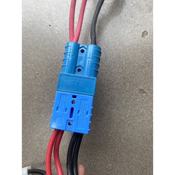 Socket T007 TE dùng cho UPS APC