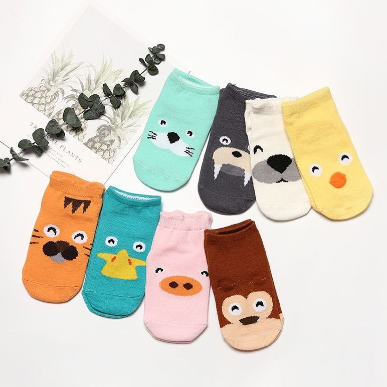 Combo 2 đôi tất cổ thấp chống trơn trượt cổ thấp Kids Socks hình thú cho bé