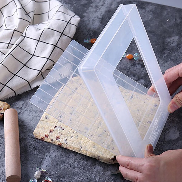 Bộ khuôn làm kẹo nougat đế rời, Khuôn làm kẹo Hạnh Phúc trọn bộ 60 viên phù hợp cho gia đình