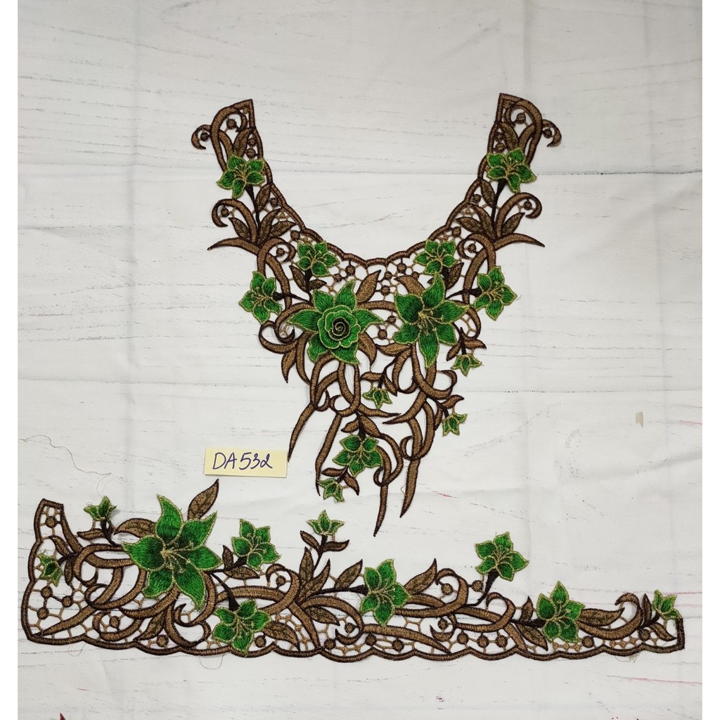 bộ ren thêu cổ và lai mã DA532