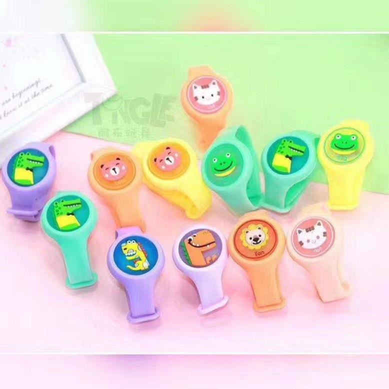 Vòng Đeo Tay Chống Muỗi Silicon, Có Đèn Led Nhấp Nháy | BigBuy360 - bigbuy360.vn