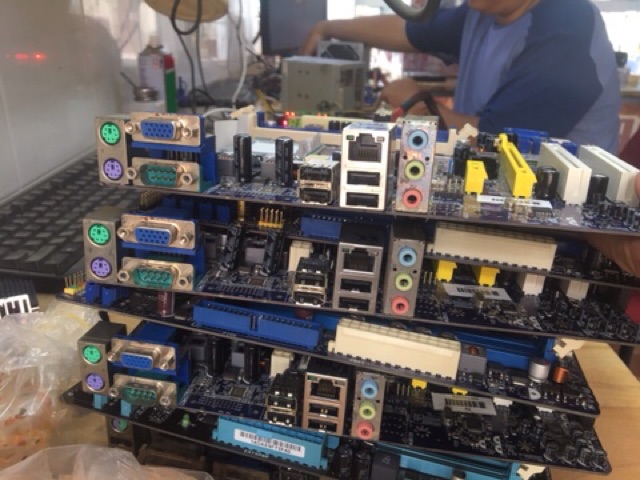 Main GiGabyte GA-EP43T-UD3L chính hãng nguyên zin