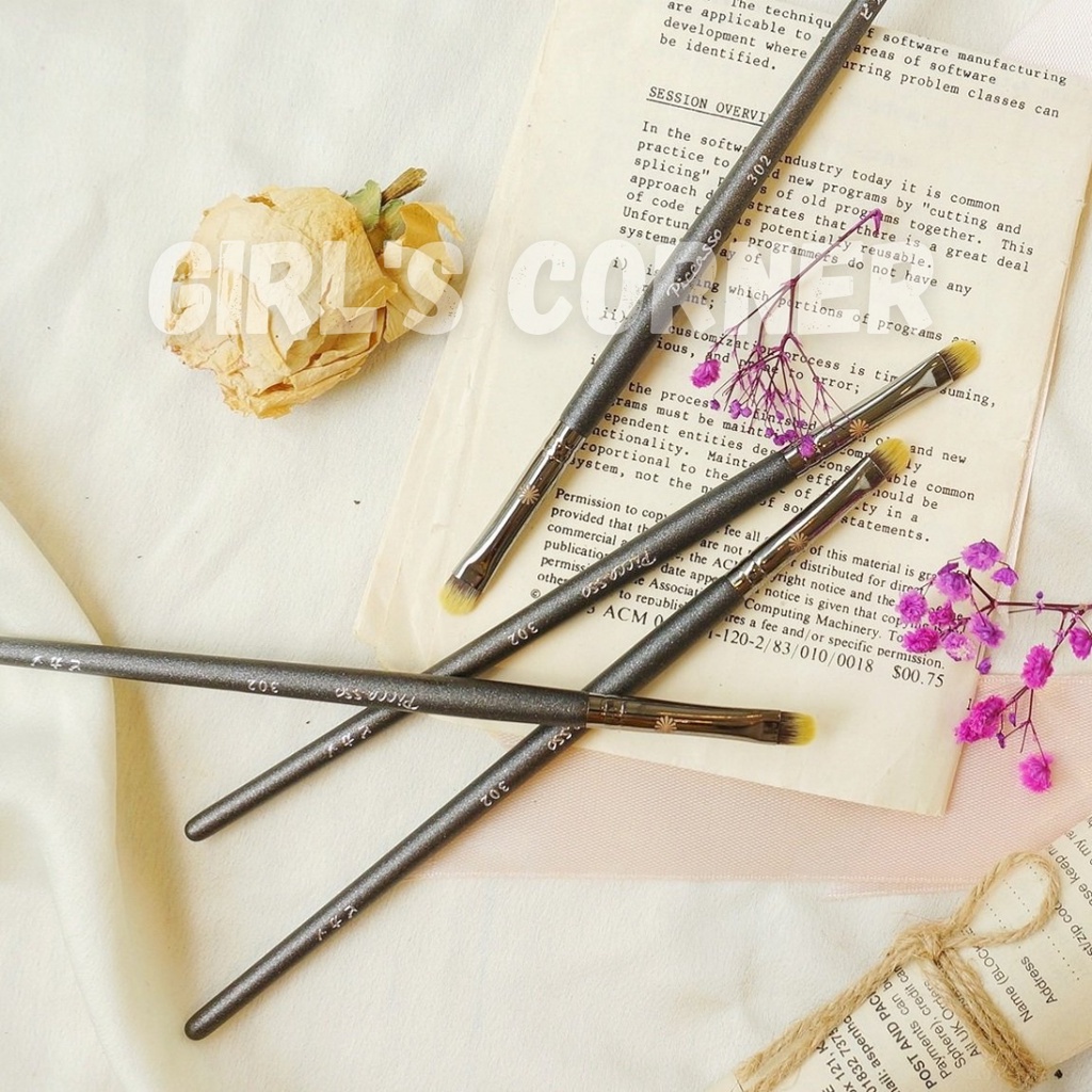 Cọ mí dưới - liner Piccasso 302