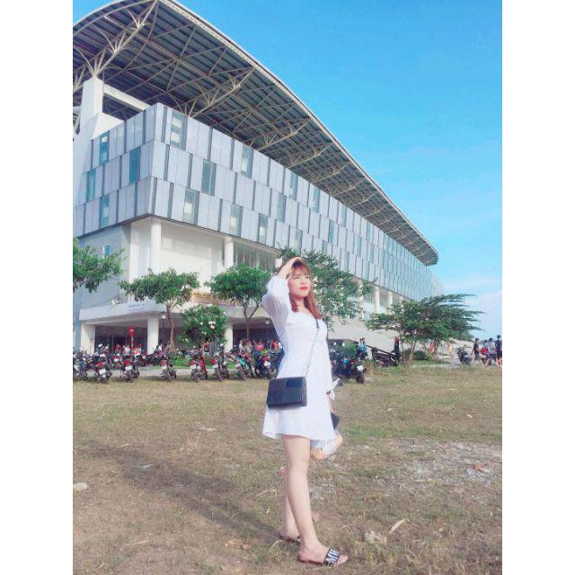 Đầm Nữ Trắng Bèo Cổ Vuông Tay Phồng