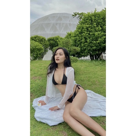 Khoác lưới ngoài bikini
