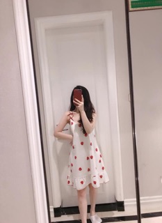 Đầm ngủ kèm bịt mắt