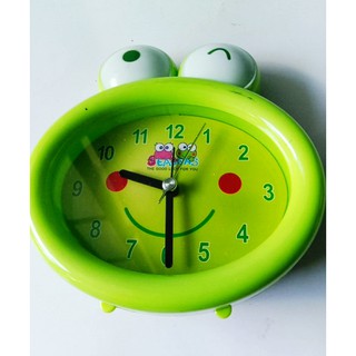 Đồng hồ báo thức để bàn